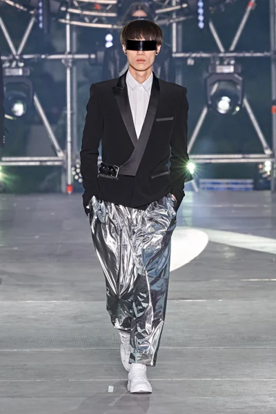 Look 82